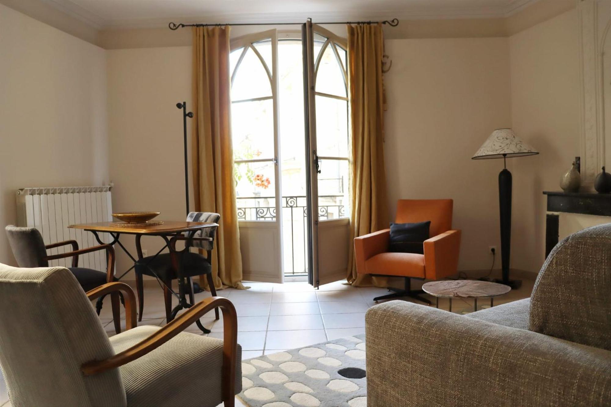 Uzes Centre Quartiers Des Arts Charme De L'Ancien Apartment Luaran gambar